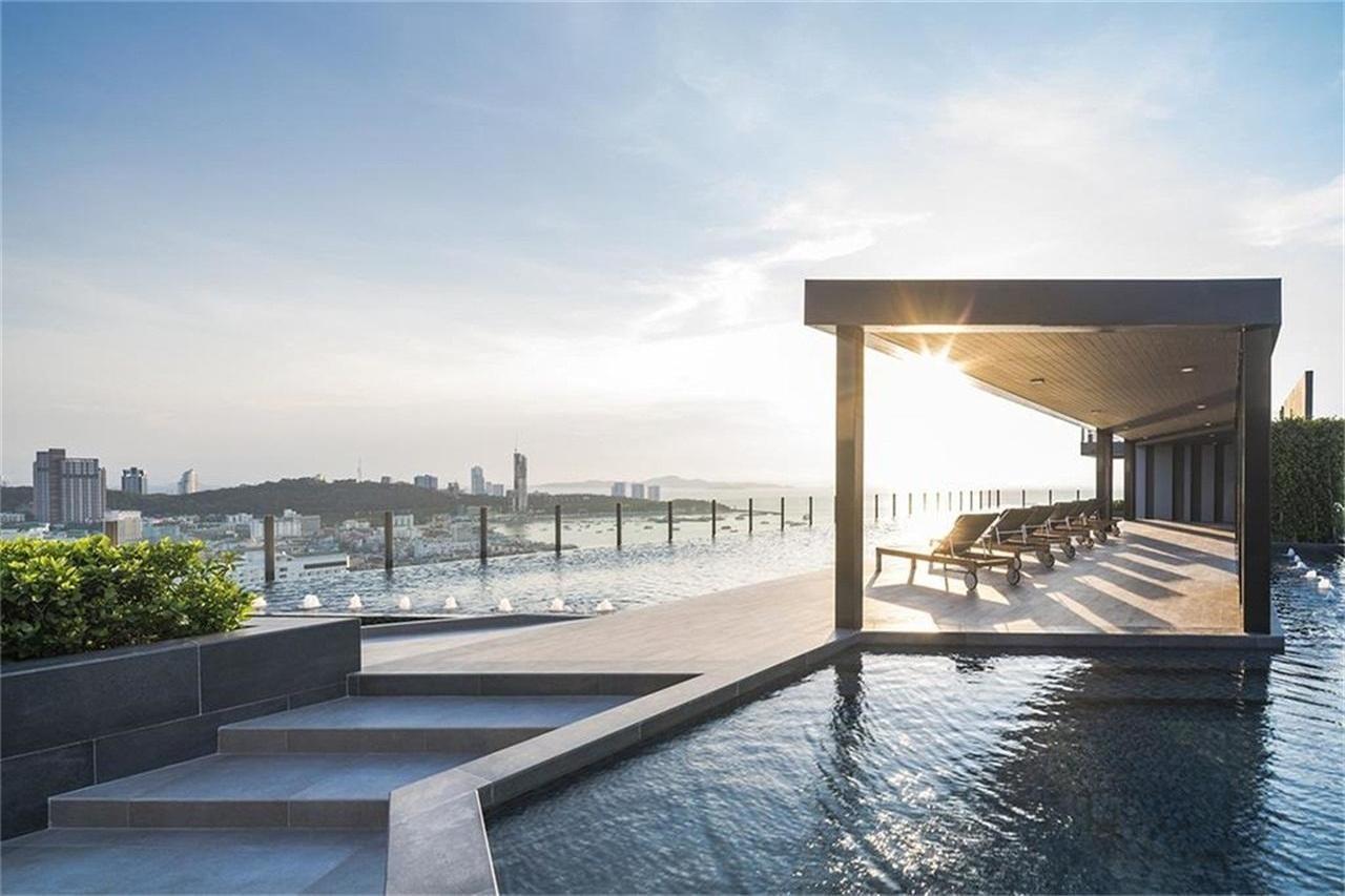 The Base Pattaya Condo Exterior foto